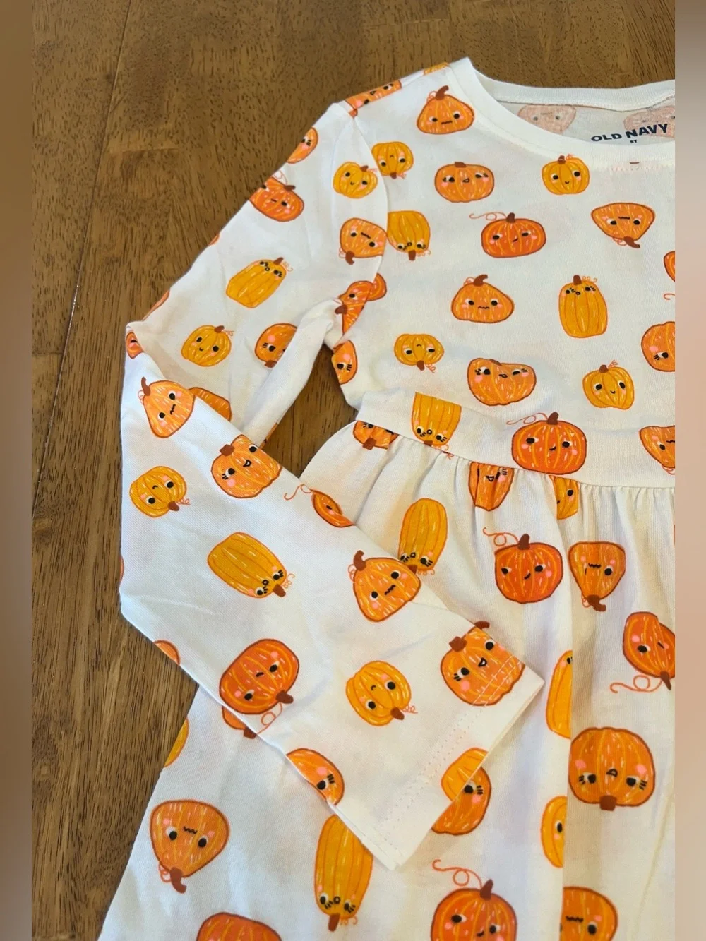 Pumpkin Halloween Dress Old Navy Girl's 5T Long Sleeves Pullover Fall Wear